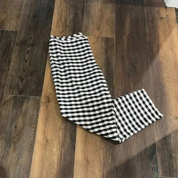 Talbots black and white gingham slacks with side zip and fake back pockets EUC - Picture 12 of 13